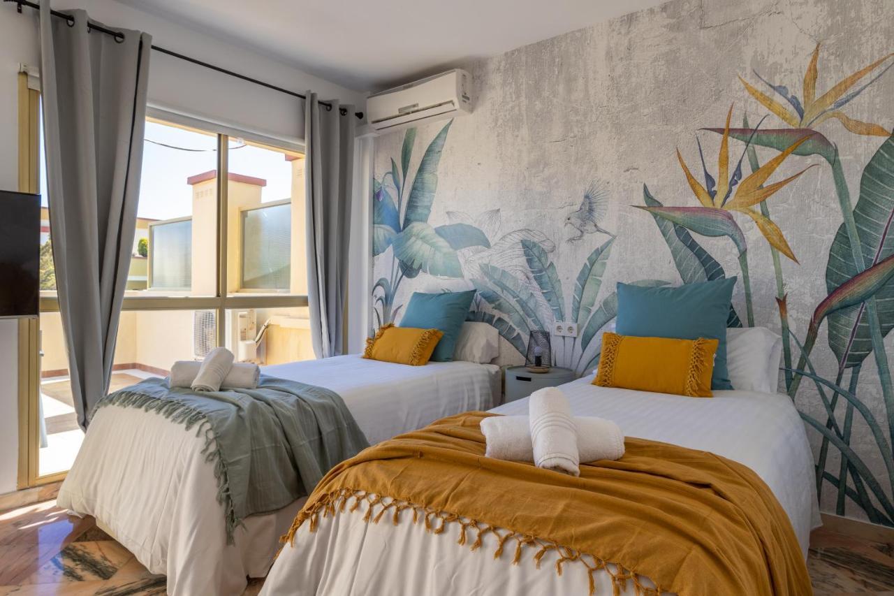 OleHolidays 225 Romana Playa junto al mar Marbella Exterior foto