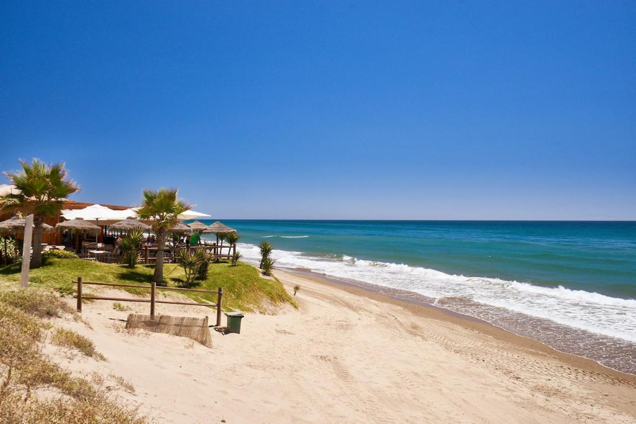 OleHolidays 225 Romana Playa junto al mar Marbella Exterior foto