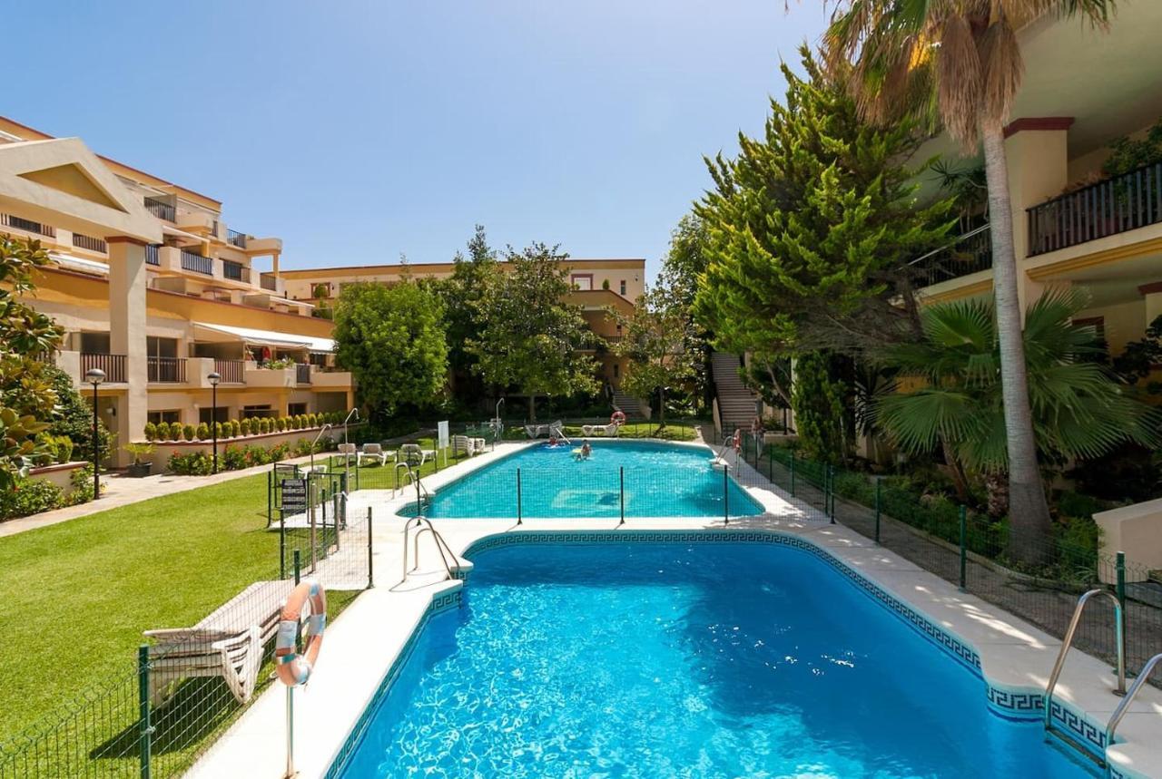 OleHolidays 225 Romana Playa junto al mar Marbella Exterior foto