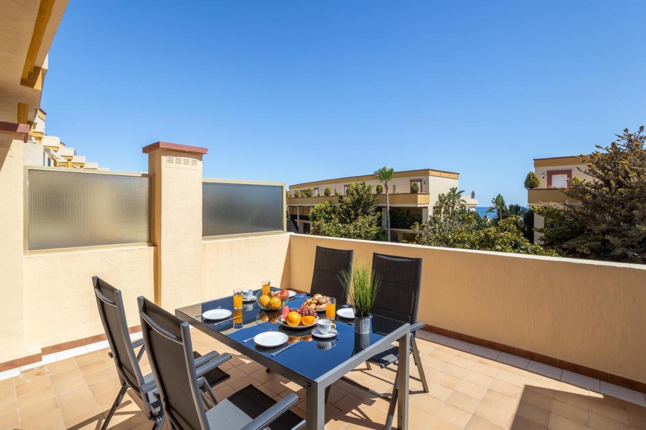OleHolidays 225 Romana Playa junto al mar Marbella Exterior foto